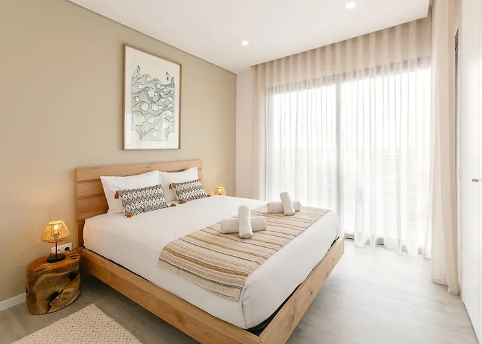 Consolacao Sunset View アトウギア・ダ・バレイア